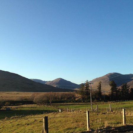 Railway View - Connemara Bed & Breakfast Recess ภายนอก รูปภาพ