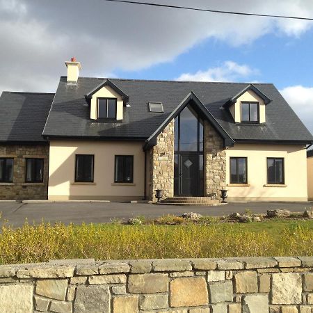 Railway View - Connemara Bed & Breakfast Recess ภายนอก รูปภาพ