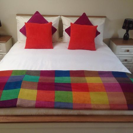 Railway View - Connemara Bed & Breakfast Recess ภายนอก รูปภาพ