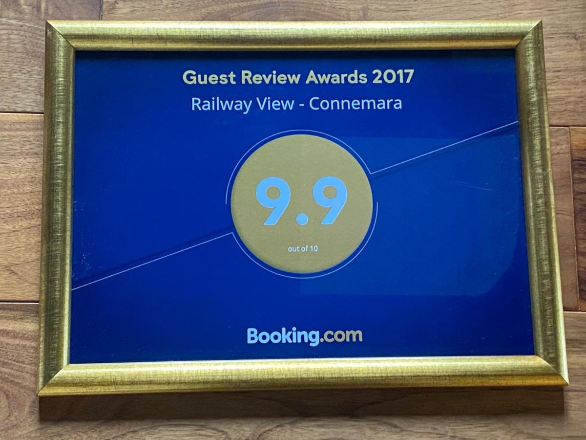 Railway View - Connemara Bed & Breakfast Recess ภายนอก รูปภาพ