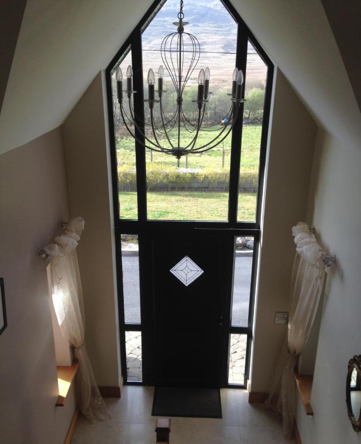 Railway View - Connemara Bed & Breakfast Recess ภายนอก รูปภาพ