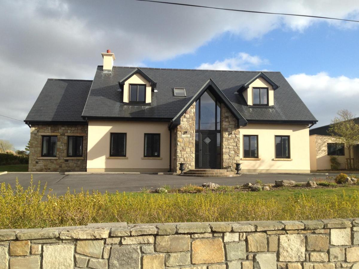 Railway View - Connemara Bed & Breakfast Recess ภายนอก รูปภาพ